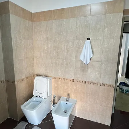 Apartamento Dajti *