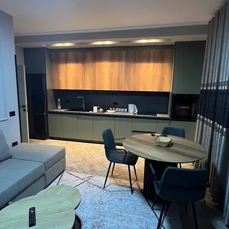 Dajti Apartamento